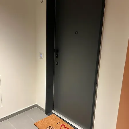 Waterfront Interno 3 公寓 *