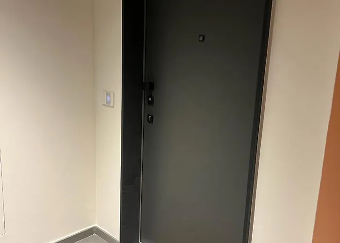 Waterfront Interno 3 דירה *