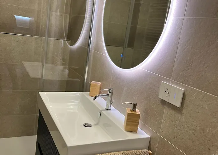 Waterfront Interno 3 דירה